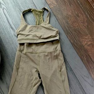 Size 4 LULU sports bra and leggings